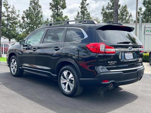 2022 Subaru Ascent Premium 8-Passenger