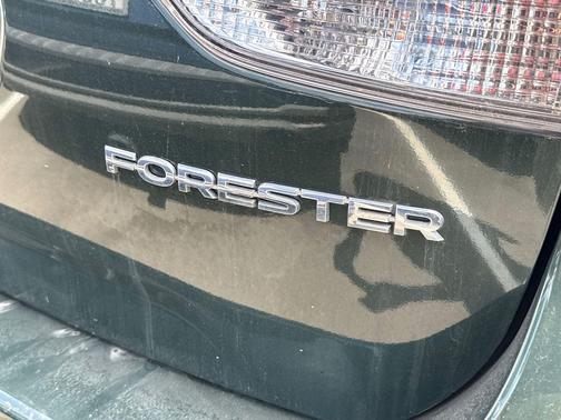 Cascade Green Silica 2023 Subaru Forester Premium