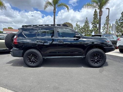 Black Onyx 2022 Lexus GX 460 Base