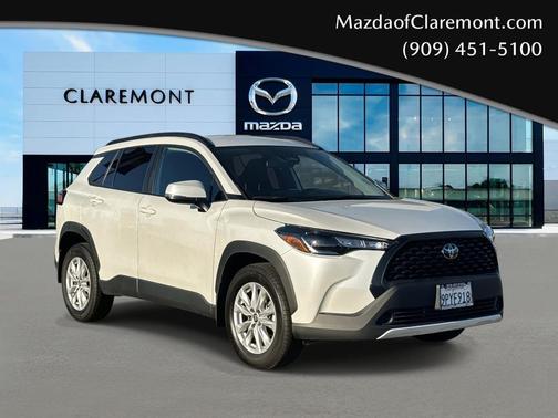 2024 Toyota Corolla Cross LE