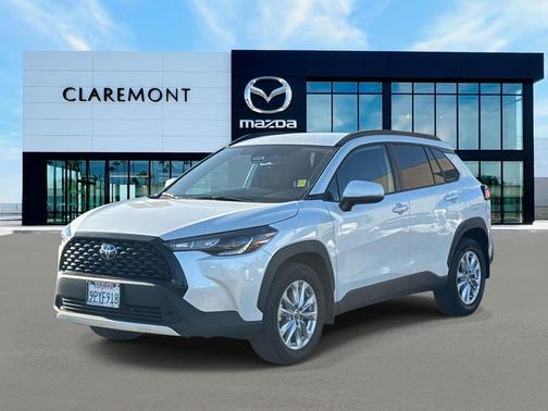 2024 Toyota Corolla Cross LE