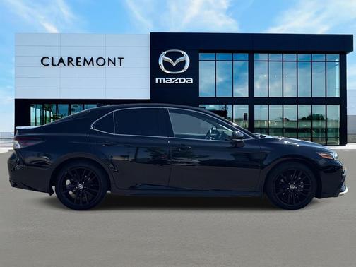 2024 Toyota Camry Hybrid SE