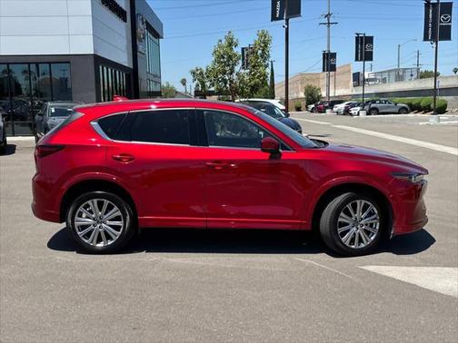 2022 Mazda CX-5 Signature
