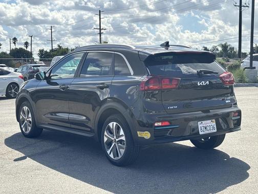 2022 Kia Niro EV EX