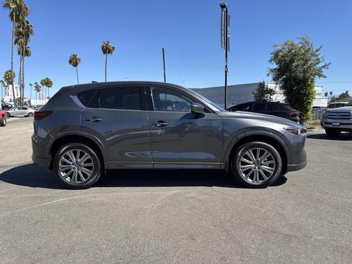 2025 Mazda CX-5 Signature