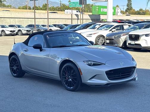 2022 Mazda MX-5 Miata Club