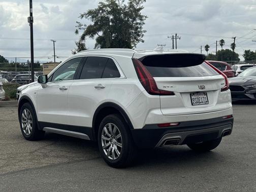 2021 Cadillac XT4 Premium Luxury