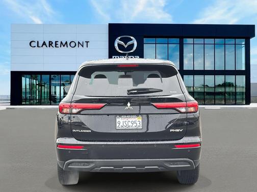 2023 Mitsubishi Outlander PHEV ES S-AWC