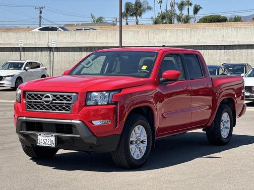 2024 Nissan Frontier SV