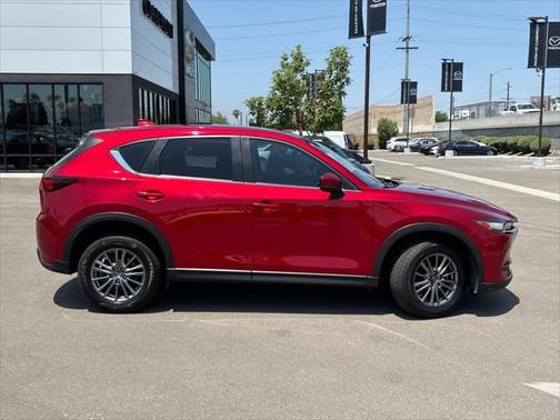 2017 Mazda CX-5 Sport