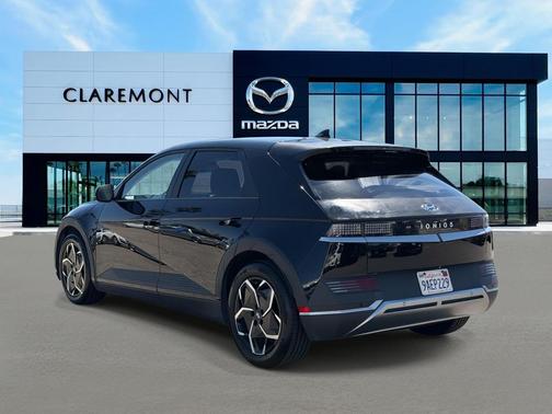 2022 Hyundai IONIQ 5 SE