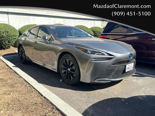 2021 Toyota Mirai Base