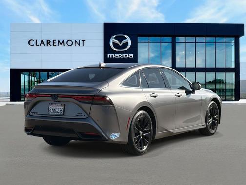 2021 Toyota Mirai Base