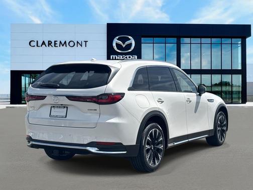 2025 Mazda CX-90 PHEV Premium Plus