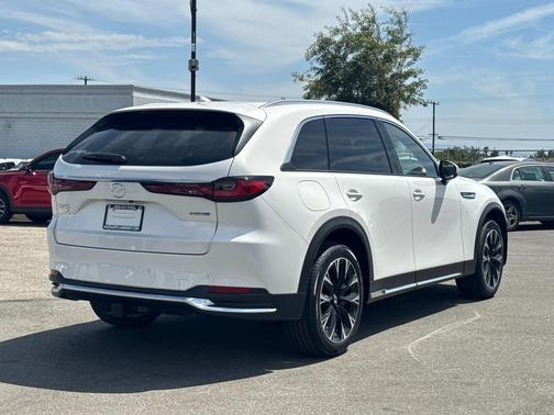 2025 Mazda CX-90 PHEV Premium Plus