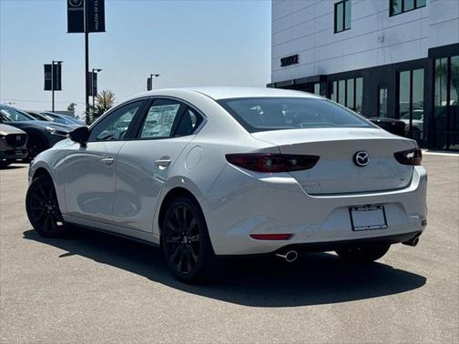 2025 Mazda Mazda3 2.5 S Select Sport