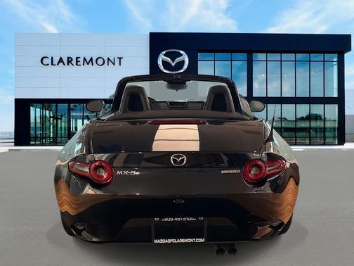 2025 Mazda MX-5 Miata Sport