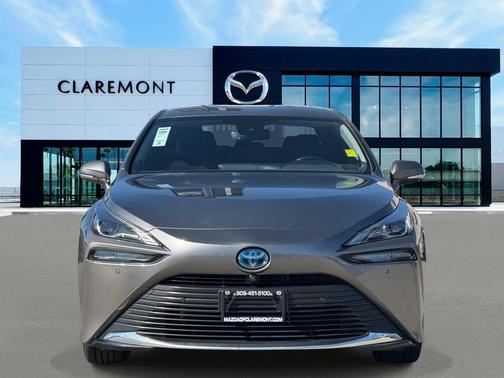 2022 Toyota Mirai Base