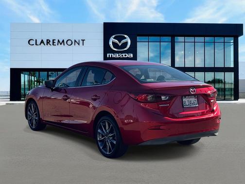 2018 Mazda Mazda3 Touring
