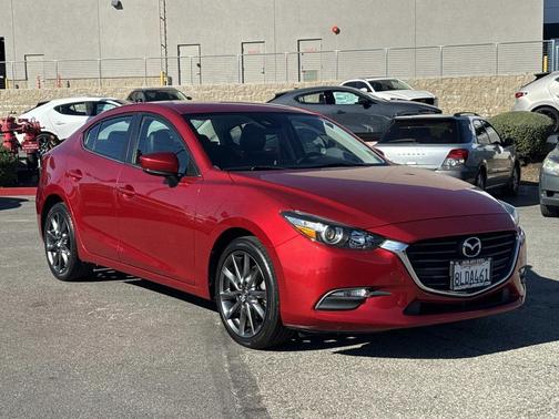 2018 Mazda Mazda3 Touring