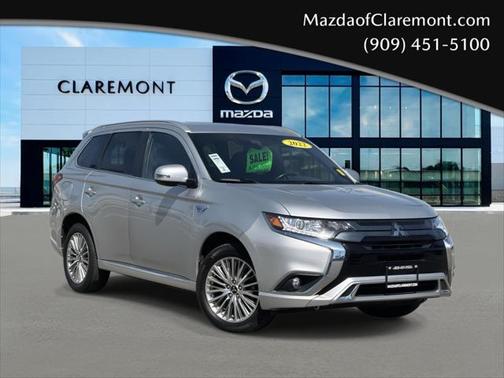 2022 Mitsubishi Outlander PHEV LE
