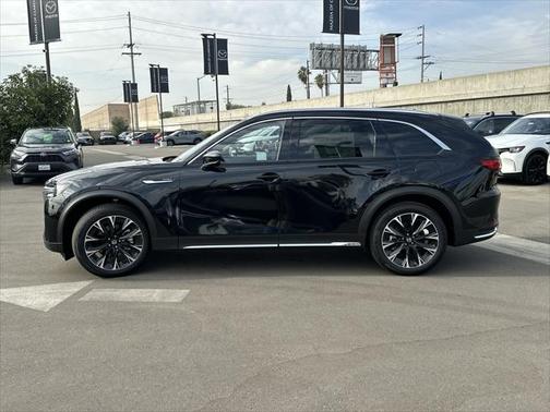 2025 Mazda CX-90 PHEV Base