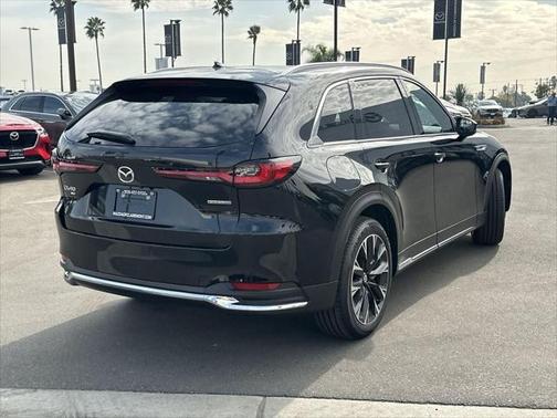 2025 Mazda CX-90 PHEV Premium Plus