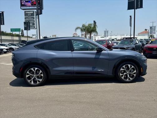 2021 Ford Mustang Mach-E Premium