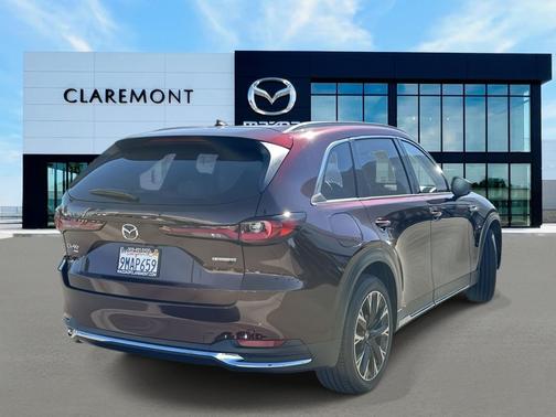 2024 Mazda CX-90 PHEV Premium Plus
