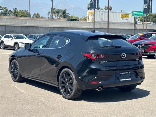 2025 Mazda Mazda3 FWD w/Premium Package