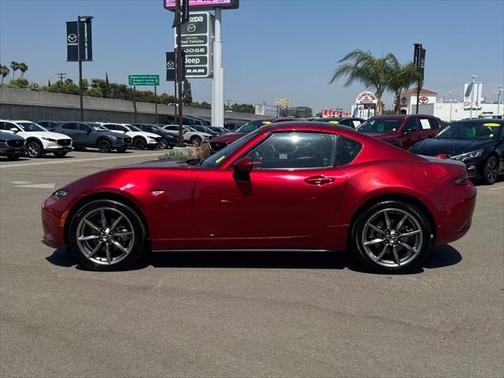 2023 Mazda MX-5 Miata RF Grand Touring