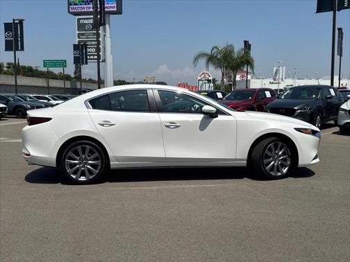 2025 Mazda Mazda3 FWD w/Preferred Package