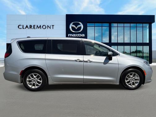 SILVER MIST CLE 2023 Chrysler Pacifica Touring L