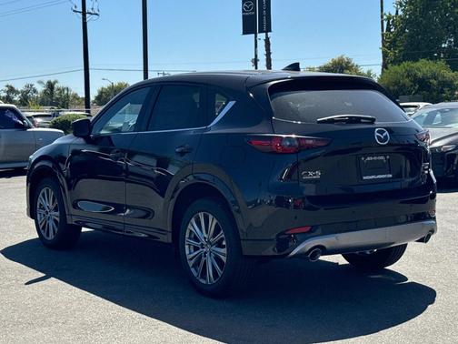 2025 Mazda CX-5 Signature