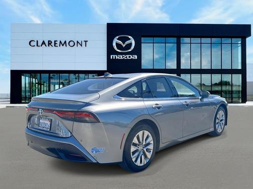 2021 Toyota Mirai Base