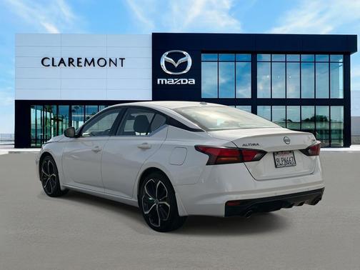 2024 Nissan Altima SR FWD