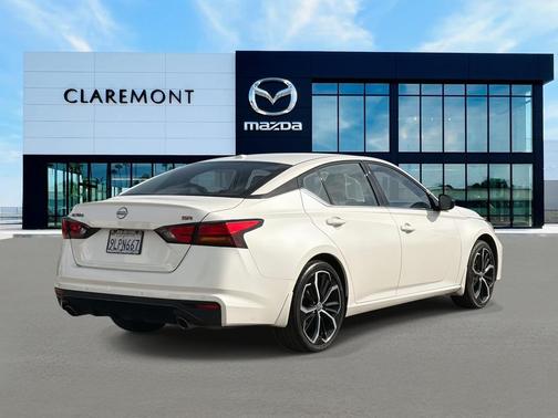 2024 Nissan Altima SR FWD