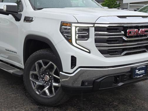 Summit White 2026 GMC Sierra 1500 SLT