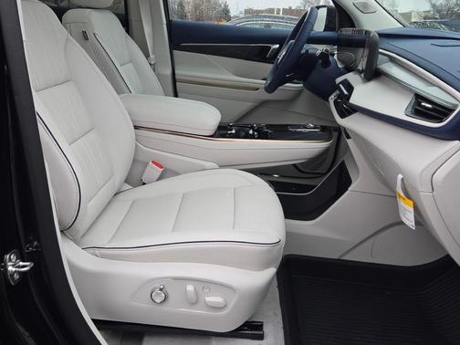 2025 Buick Enclave Avenir FWD