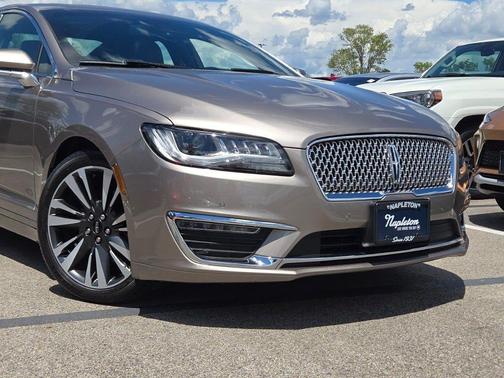 Mocha Metallic 2019 Lincoln MKZ Reserve II