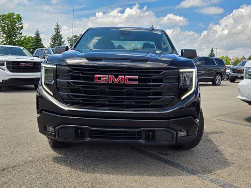 Onyx Black 2024 GMC Sierra 1500 Elevation