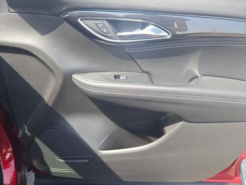 2023 Buick Envision Essence FWD