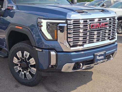 2025 GMC Sierra 2500 Denali