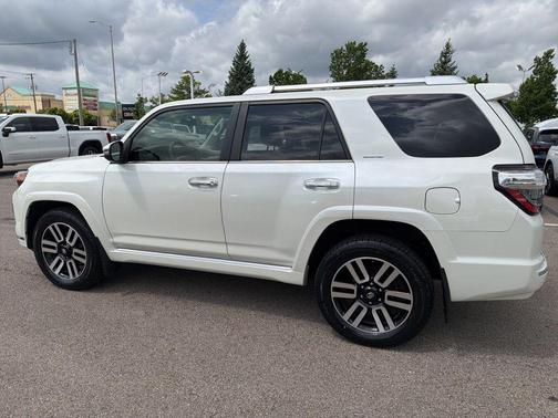 Blizzard Pearl 2018 Toyota 4Runner Limited
