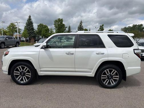 Blizzard Pearl 2018 Toyota 4Runner Limited