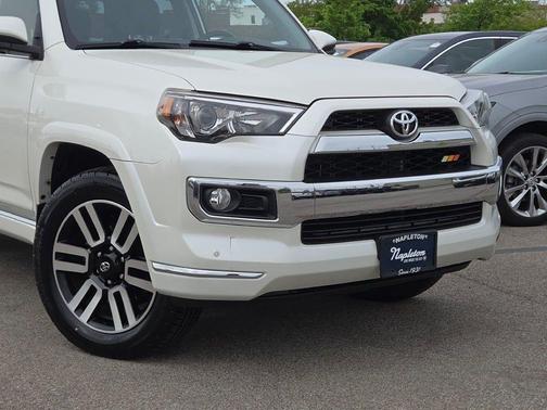 Blizzard Pearl 2018 Toyota 4Runner Limited