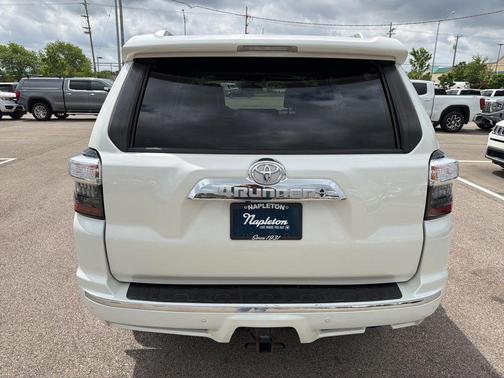 Blizzard Pearl 2018 Toyota 4Runner Limited