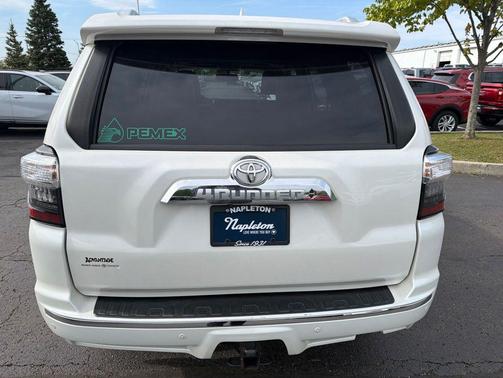 Blizzard Pearl 2018 Toyota 4Runner Limited