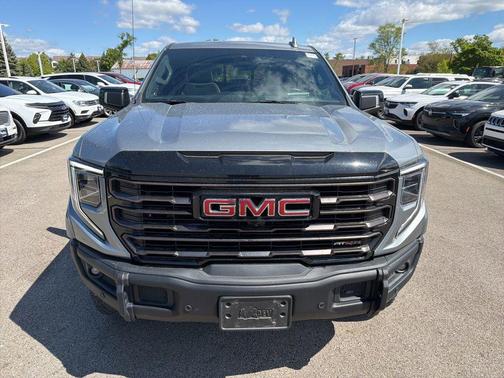 Sterling Metallic 2024 GMC Sierra 1500 AT4X