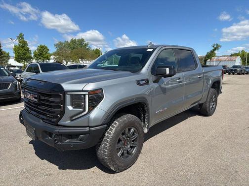 Sterling Metallic 2024 GMC Sierra 1500 AT4X